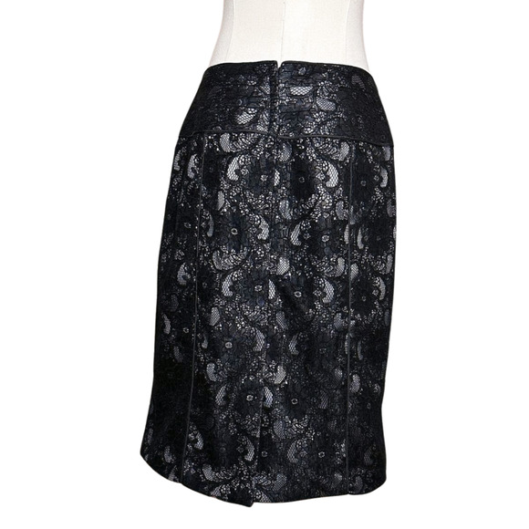 Relativity Black Lace Overlay Gray Satin Pencil Skirt Lined Back Zip Size 14 - Picture 4 of 7